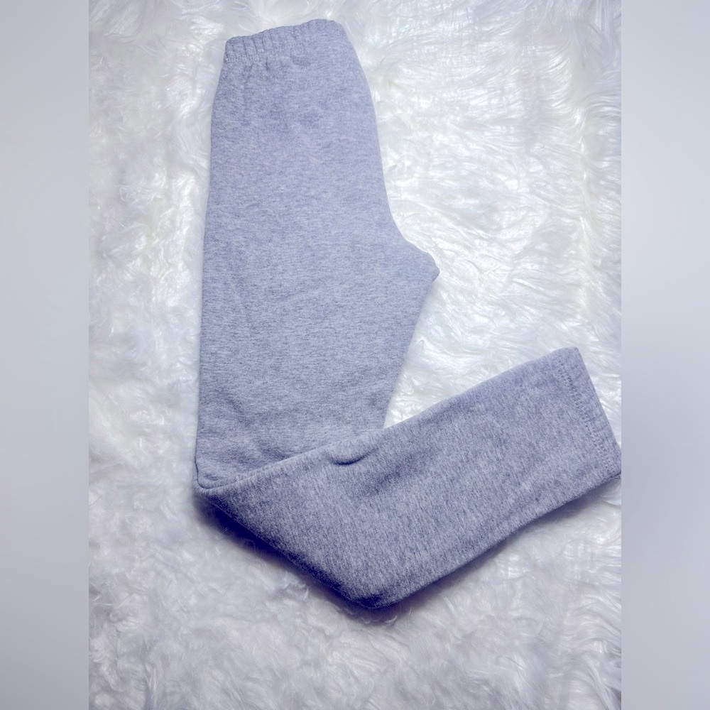✅Bundle & save on shipping! 
Cat & Jack Gray Kids Joggers